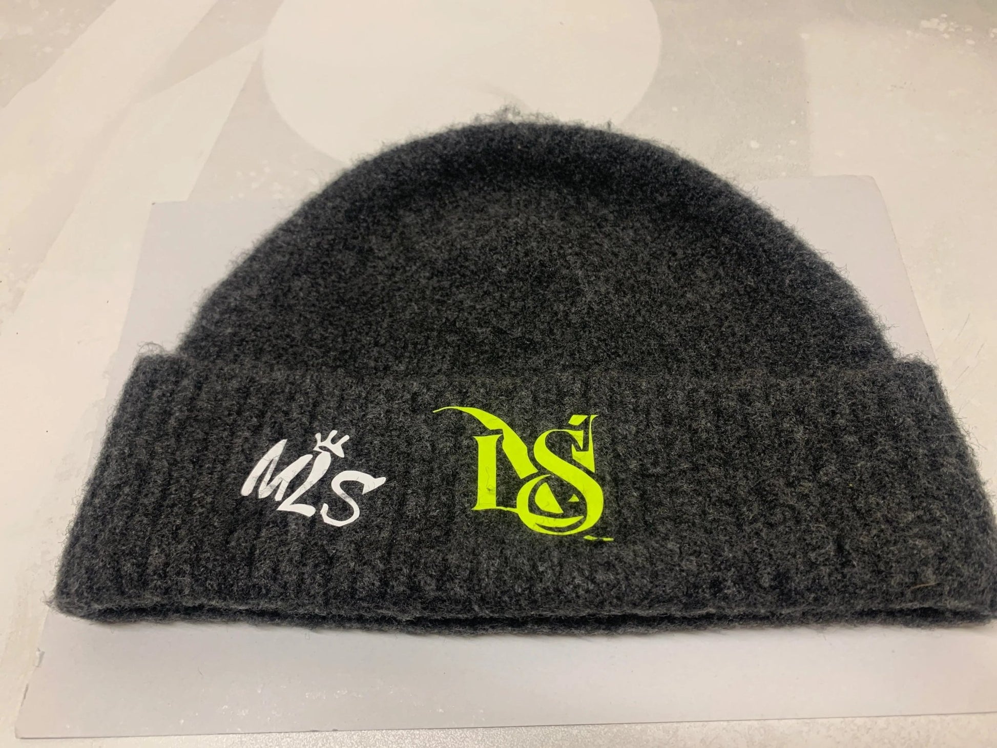 MLS Danmark Hue - 2 - i - 1 Varmer i Dansk Design - MLS Danmark