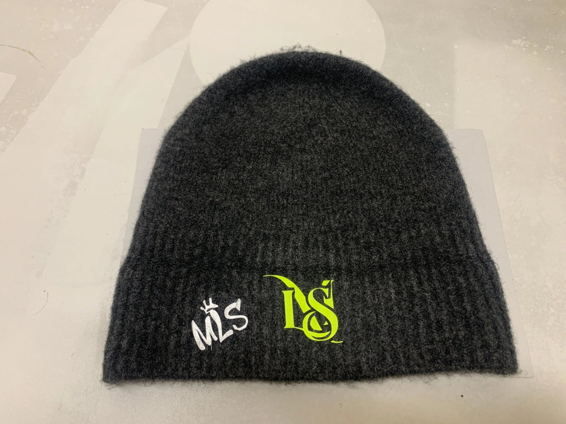 MLS Danmark Hue - 2 - i - 1 Varmer i Dansk Design - MLS Danmark